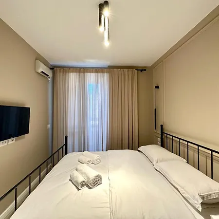 Stylish City Apartament Apartment Tirana